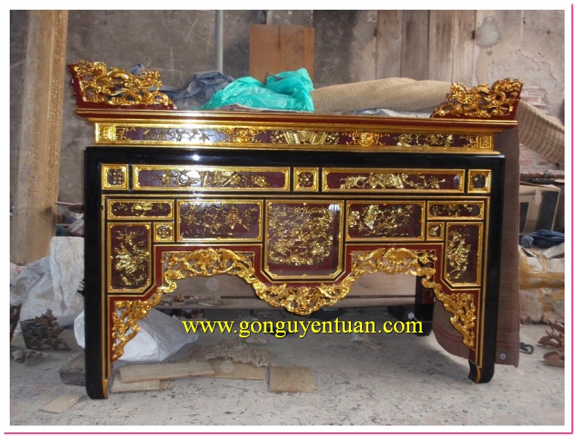 Bàn thờ ô xa
